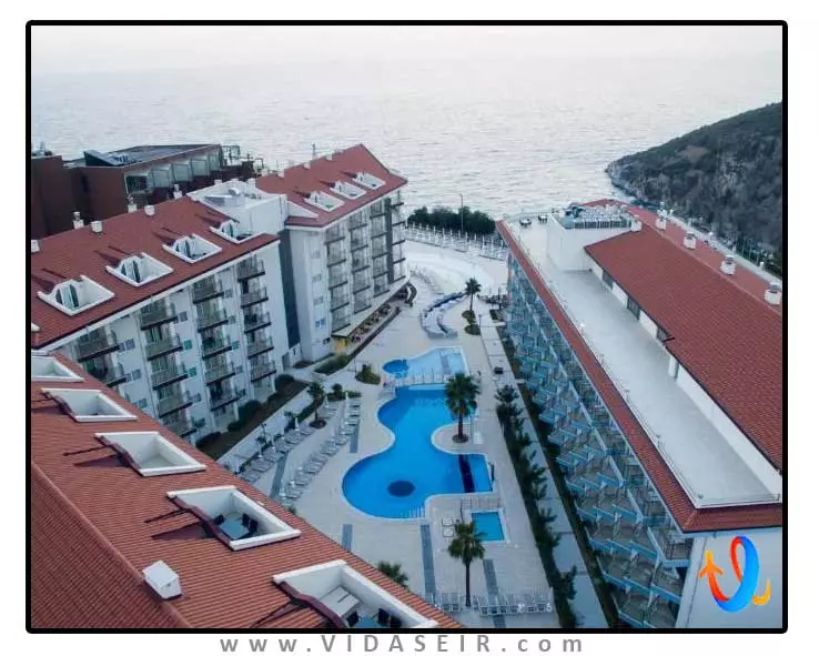 هتل رامادا سوئیت کوش آداسی